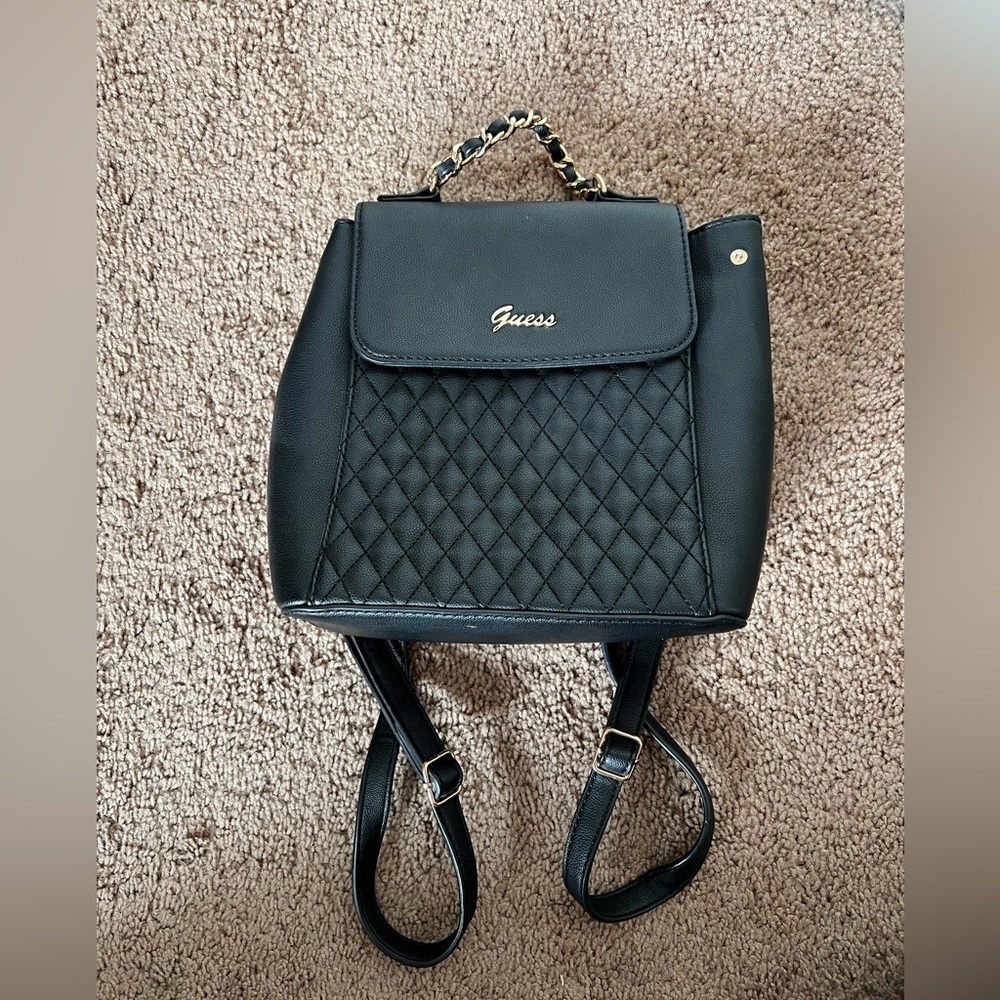 Guess backpack 🎒